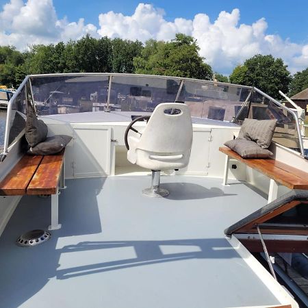 Amsterdam Boat & Breakfast Bed & Breakfast Bagian luar foto